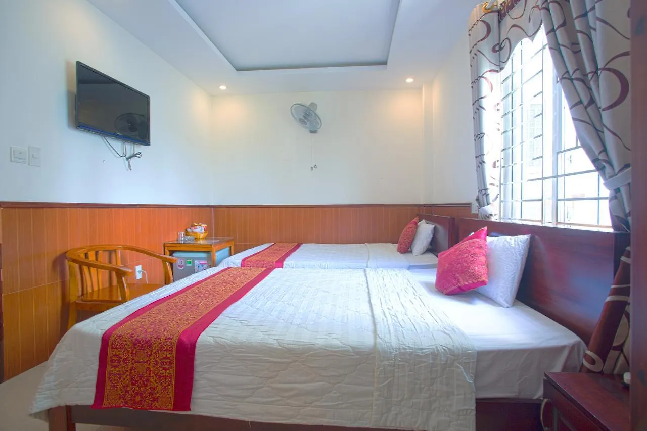 Cau Rong Hotel Son Tra 2*,  Vietnam